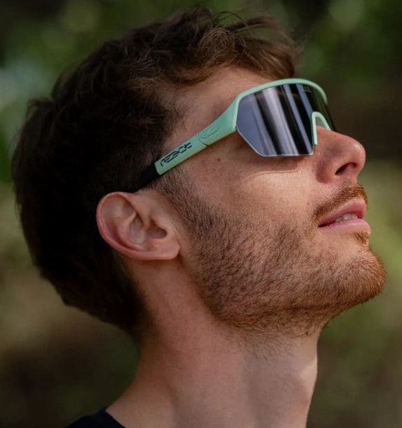 ERVO Sportbrille / onyx mint