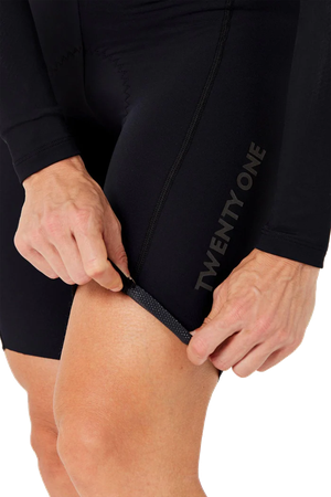 AIR Damen-Trägerhose / black / S