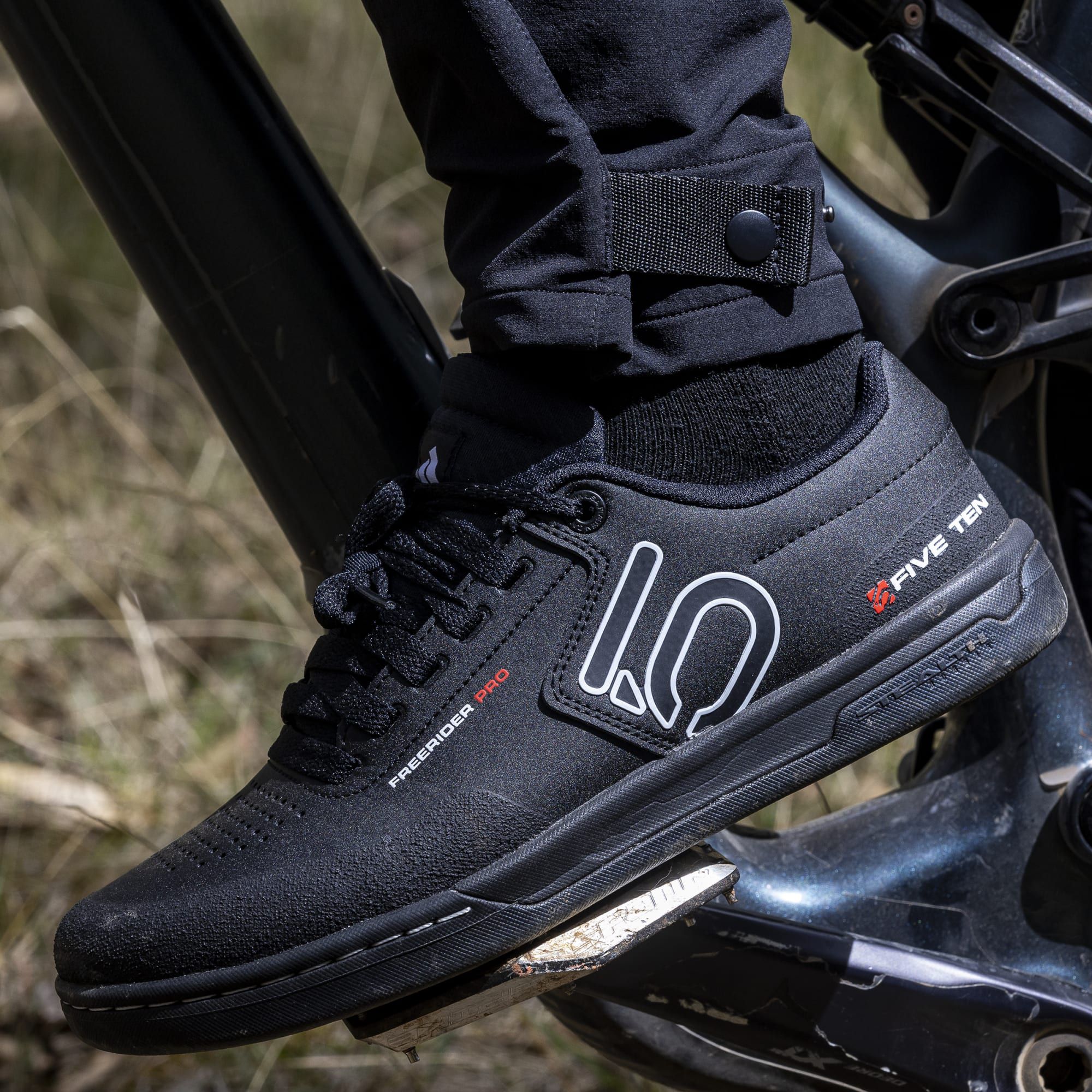 FREERIDER PRO Flatpedalschuh / cblack/ftwwht / 46