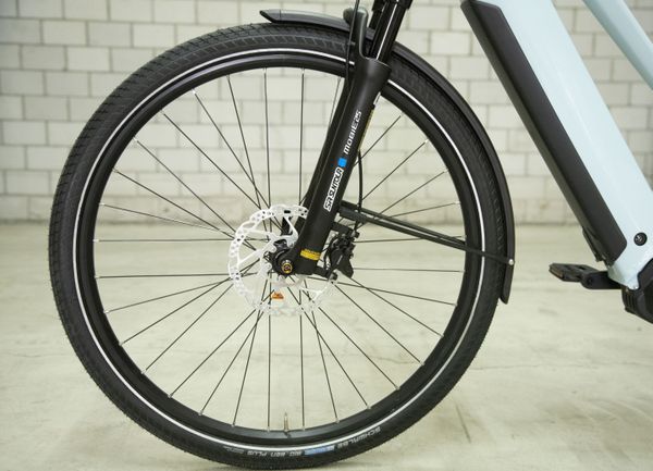 eCOMFORT NEO+ e-City- und Alltagsvelo / milk blue / 47 CM