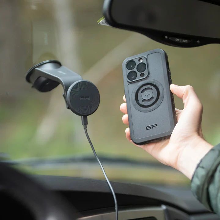 Phone Case Xtreme / schwarz / iPhone 15 Pro