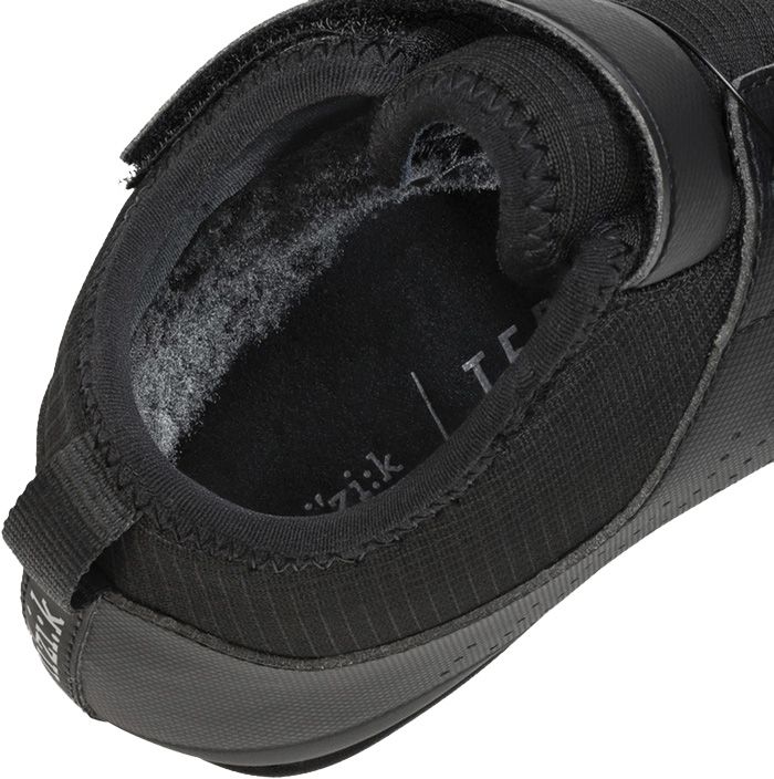 ARTICA GTX Gravelschuhe / black/black / 37