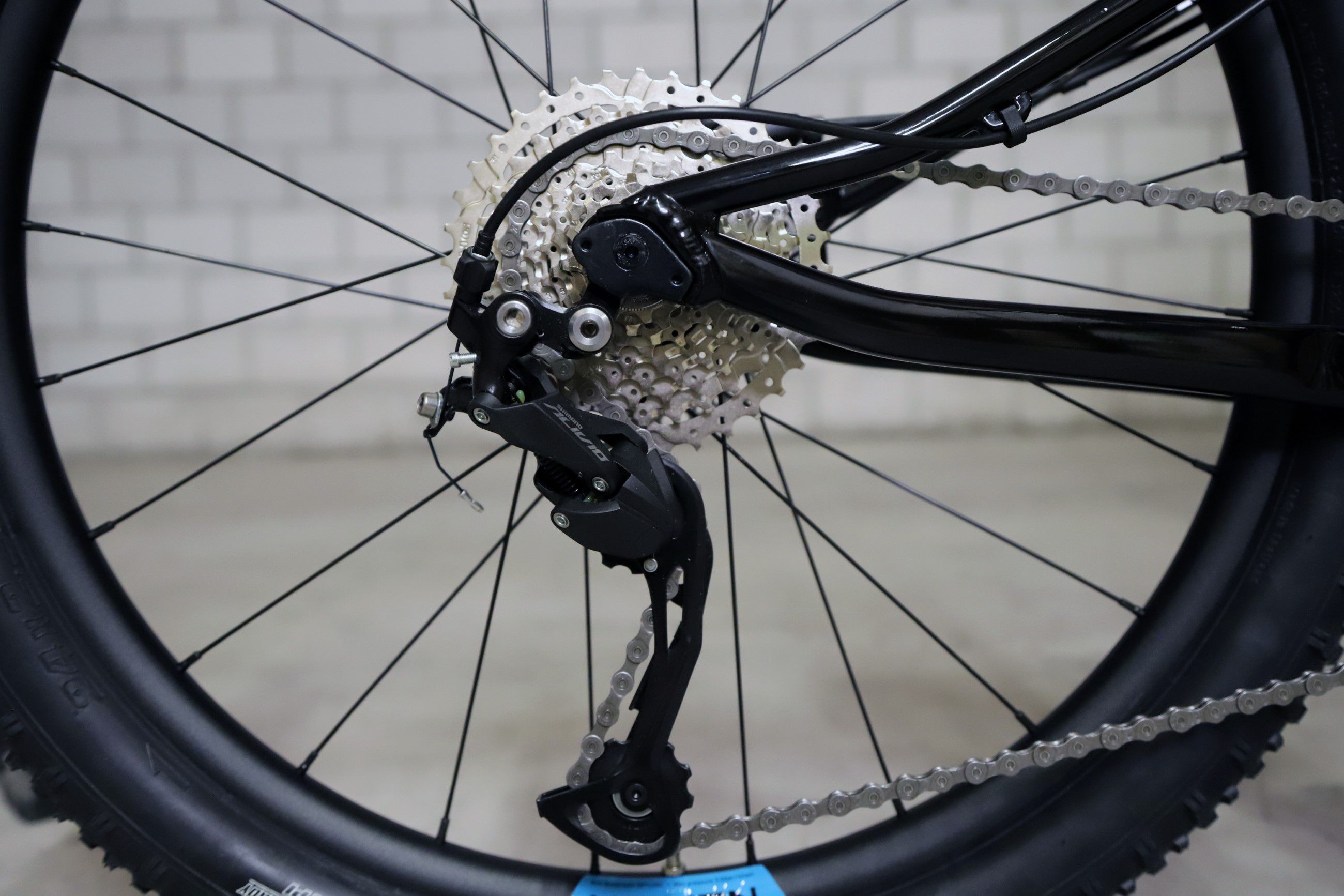 HILL BILL 24 MK2 Kinder- und Jugendvelo / black / 24 ZOLL