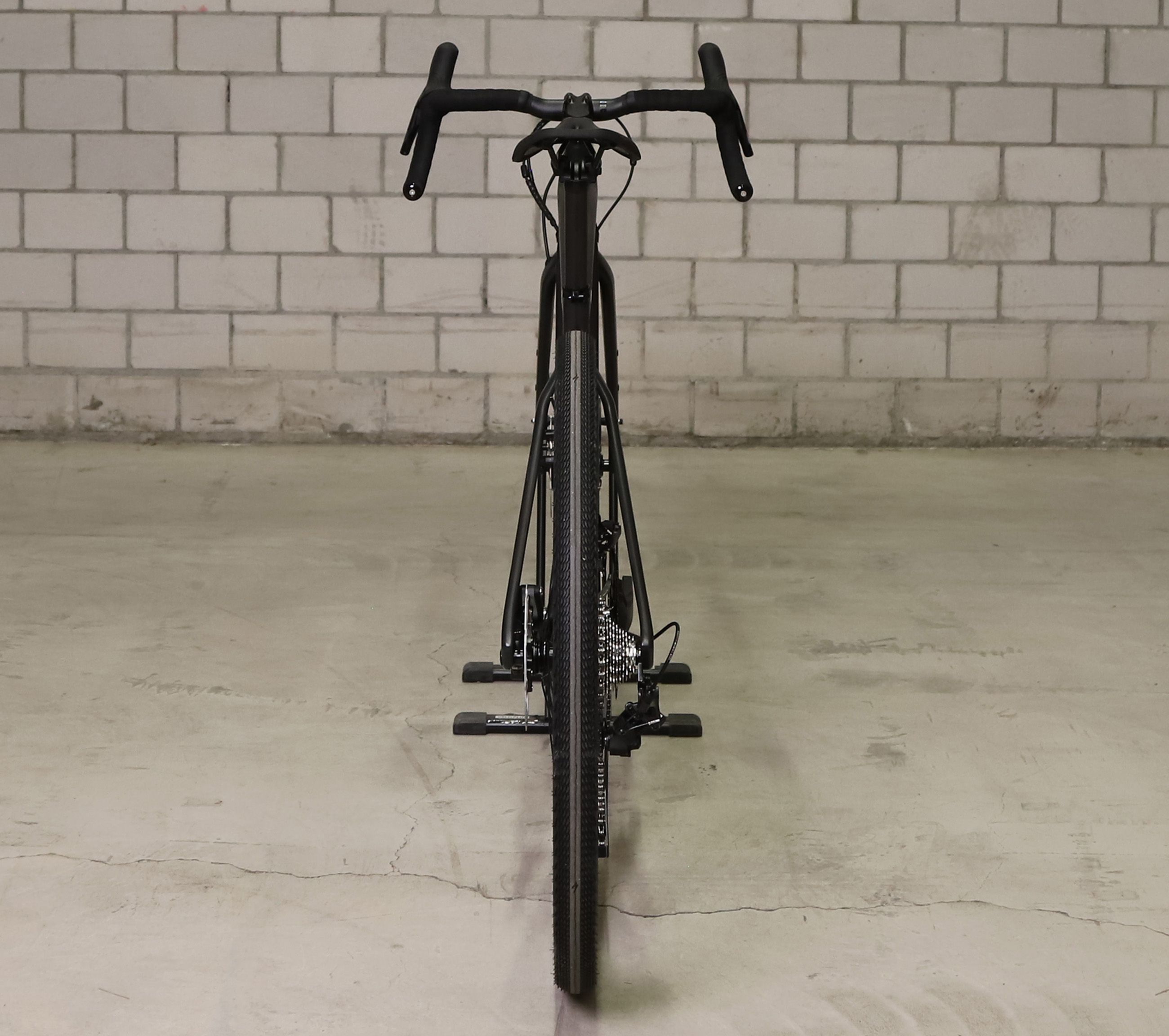 DIVERGE SPORT CARBON Gravelbike / satin carbon blue onyx / 58 CM