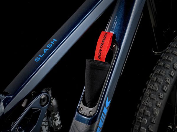 SLASH 8 Gen 6 MTB Fully / marianas blue / M