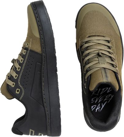 Livewire Herren / olive / 40