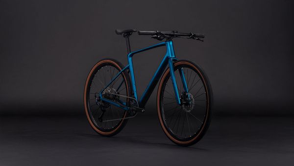 NULANE C:62 SLX City- und Alltagsvelo / electricblue / 56 CM