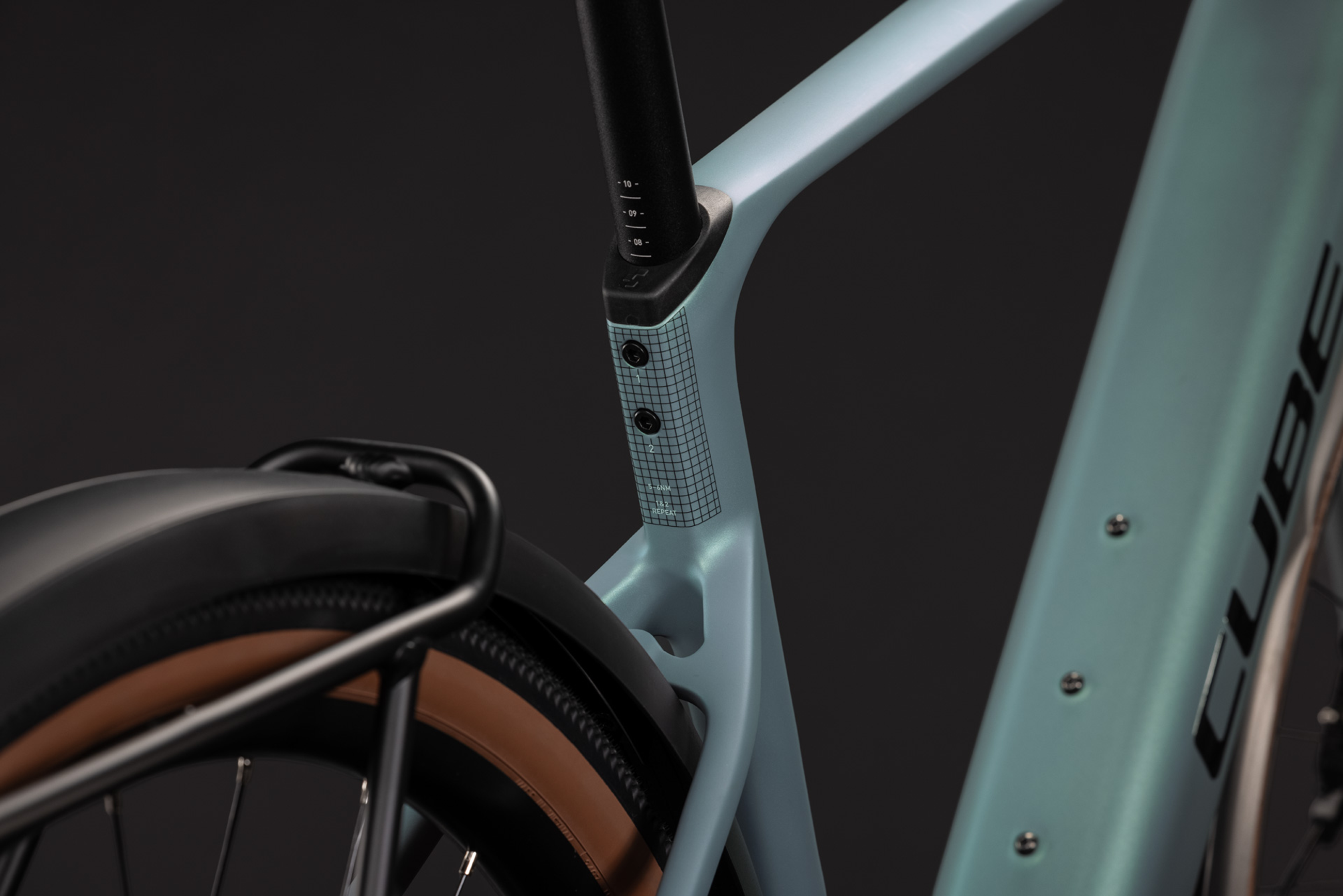 NULANE HYBRID C:62 RACE 400X FE E-City/Alltag / seagrey / M