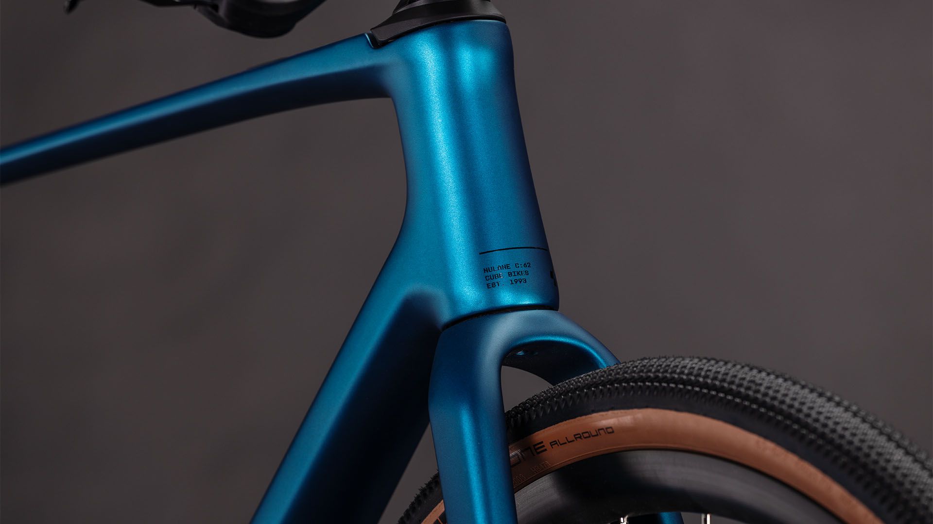 NULANE C:62 SLX City- und Alltagsvelo / electricblue / 56 CM