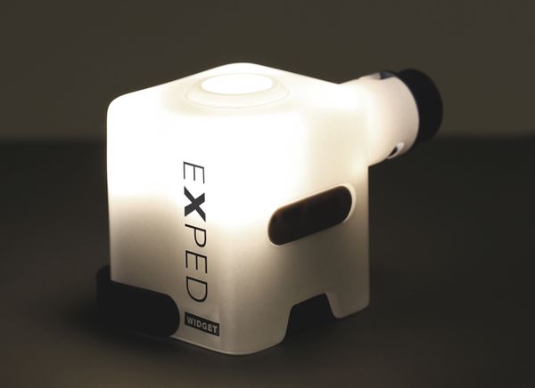 WIDGET PUMP inkl. Lampe 100 Lumen, 3600-mAh / weiss