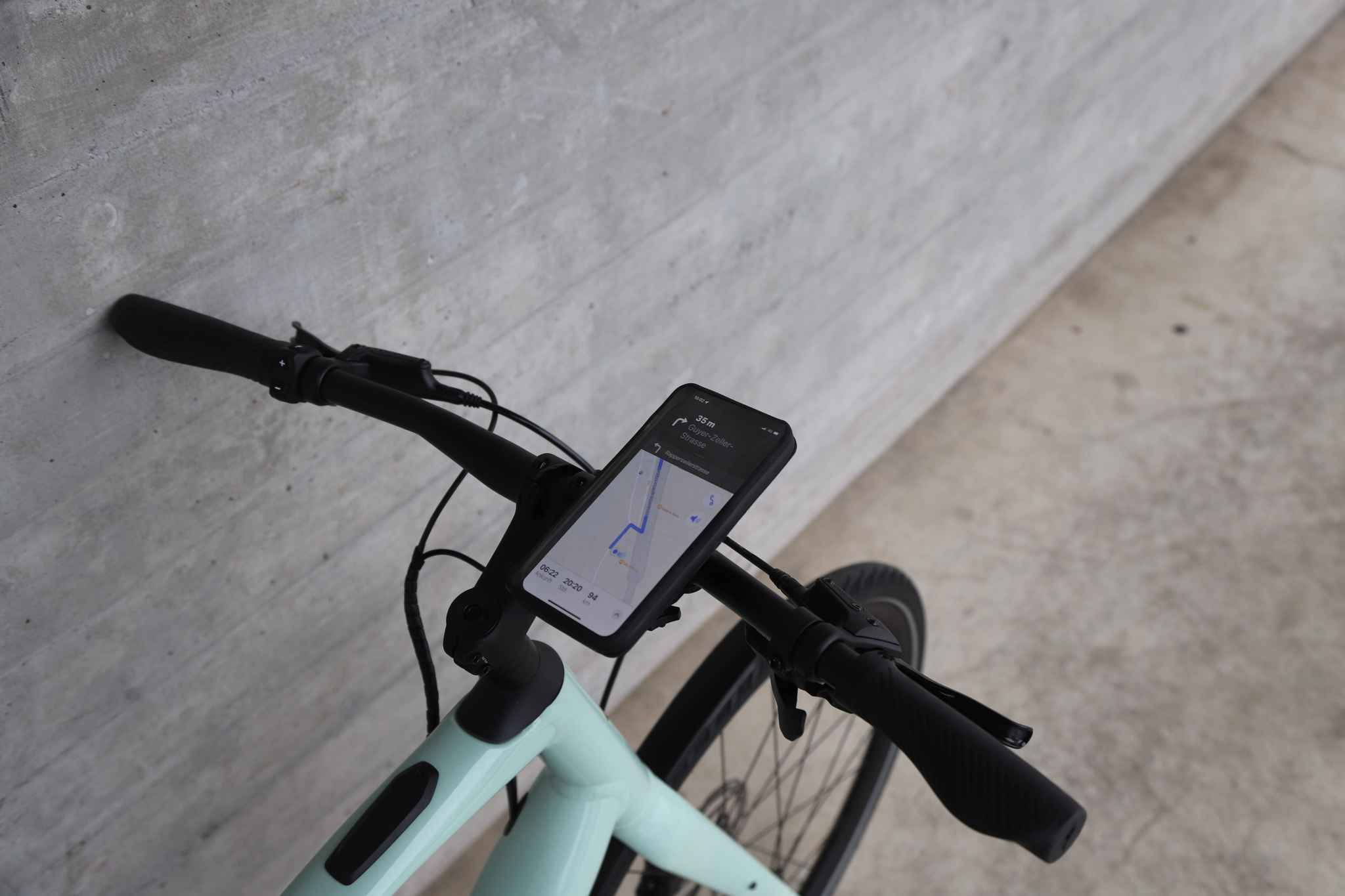 E-Bike Zubehör & Smartphone-Hüllen