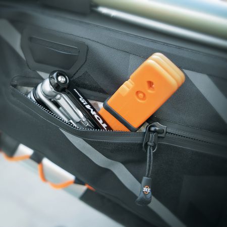 Rahmentasche Explorer Frame Bag / schwarz, grau