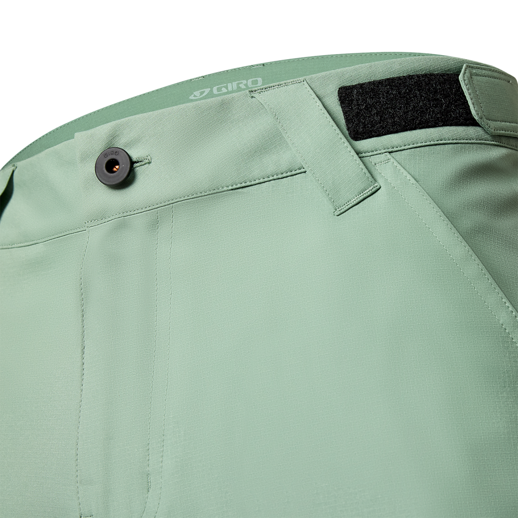 M Arc Short / hedge green / 38