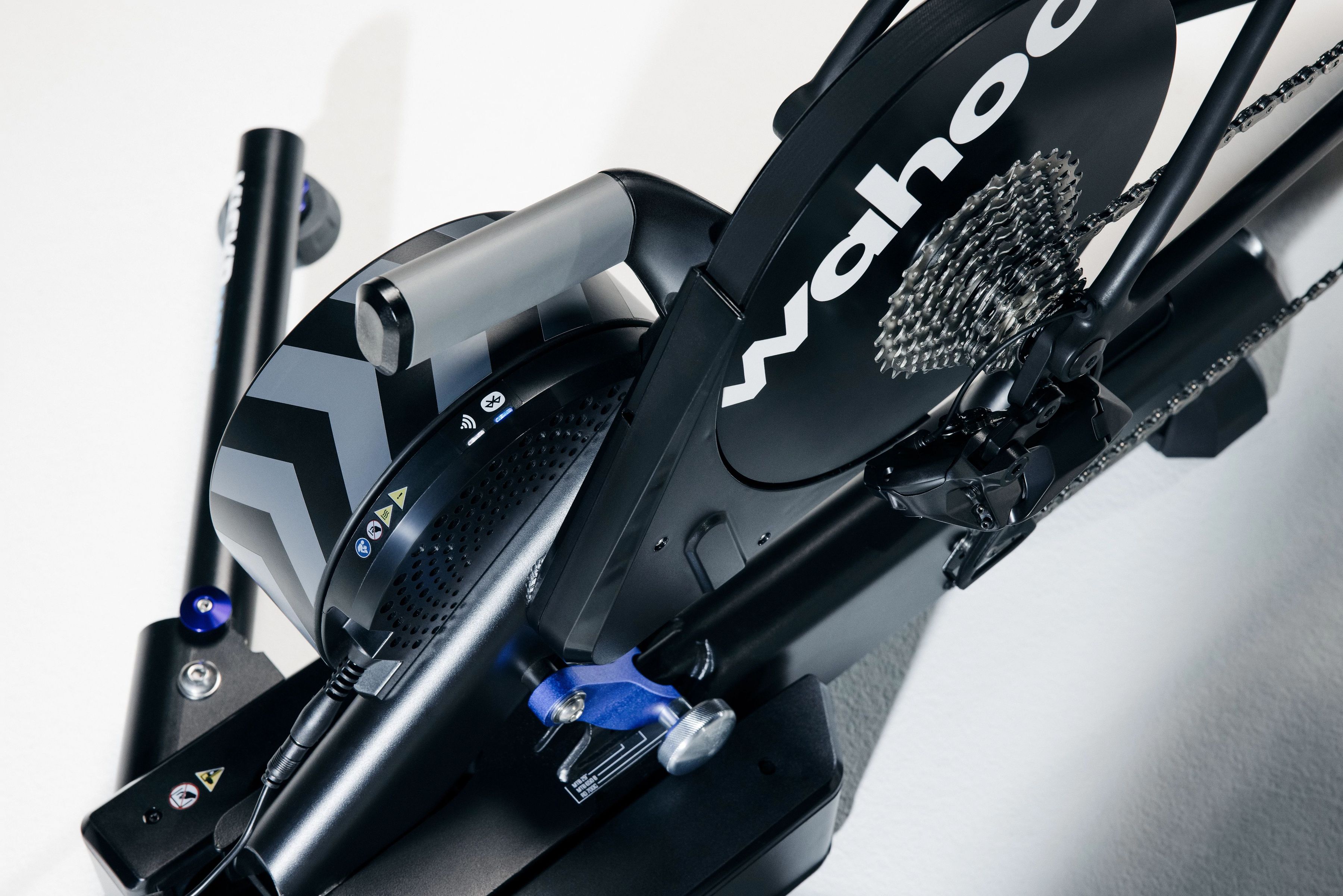 KICKR MOVE WiFi Hometrainer Direktantrieb / schwarz