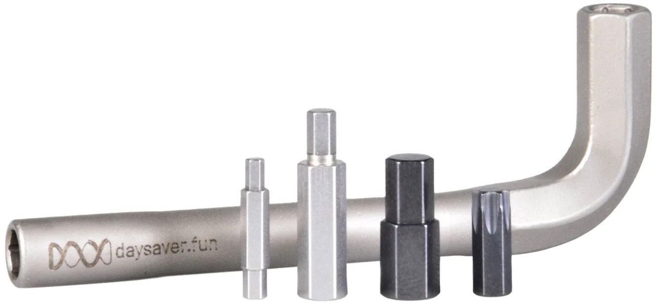 ESSENTIAL8 MULTITOOL, 8 Funktionen / silber / 8 Funktionen