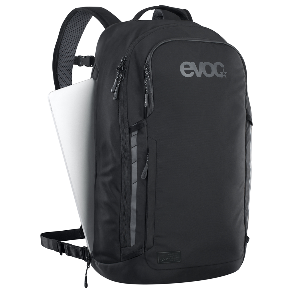 Commute 22L Backpack / black