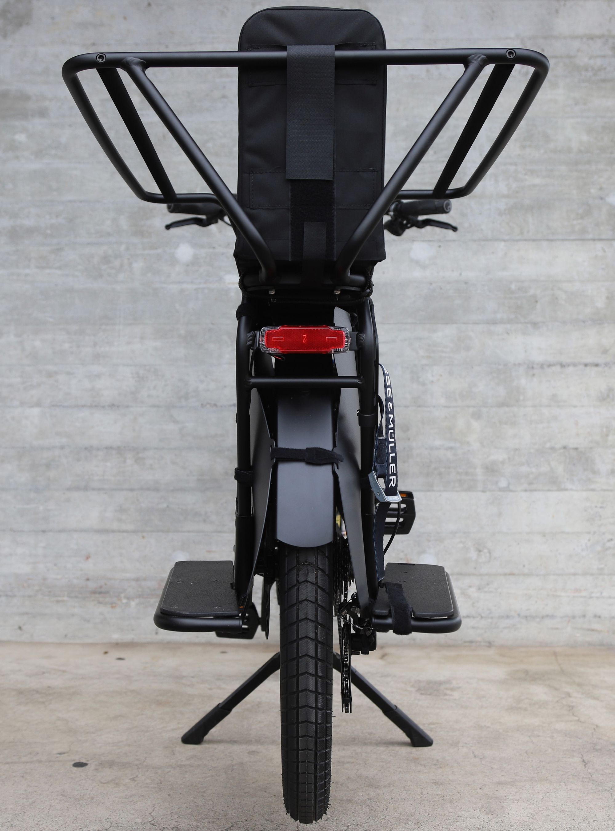 MULTICHARGER2 MIXTE GT FAMILY E-Cargobike / utility grey black matt / 47 CM