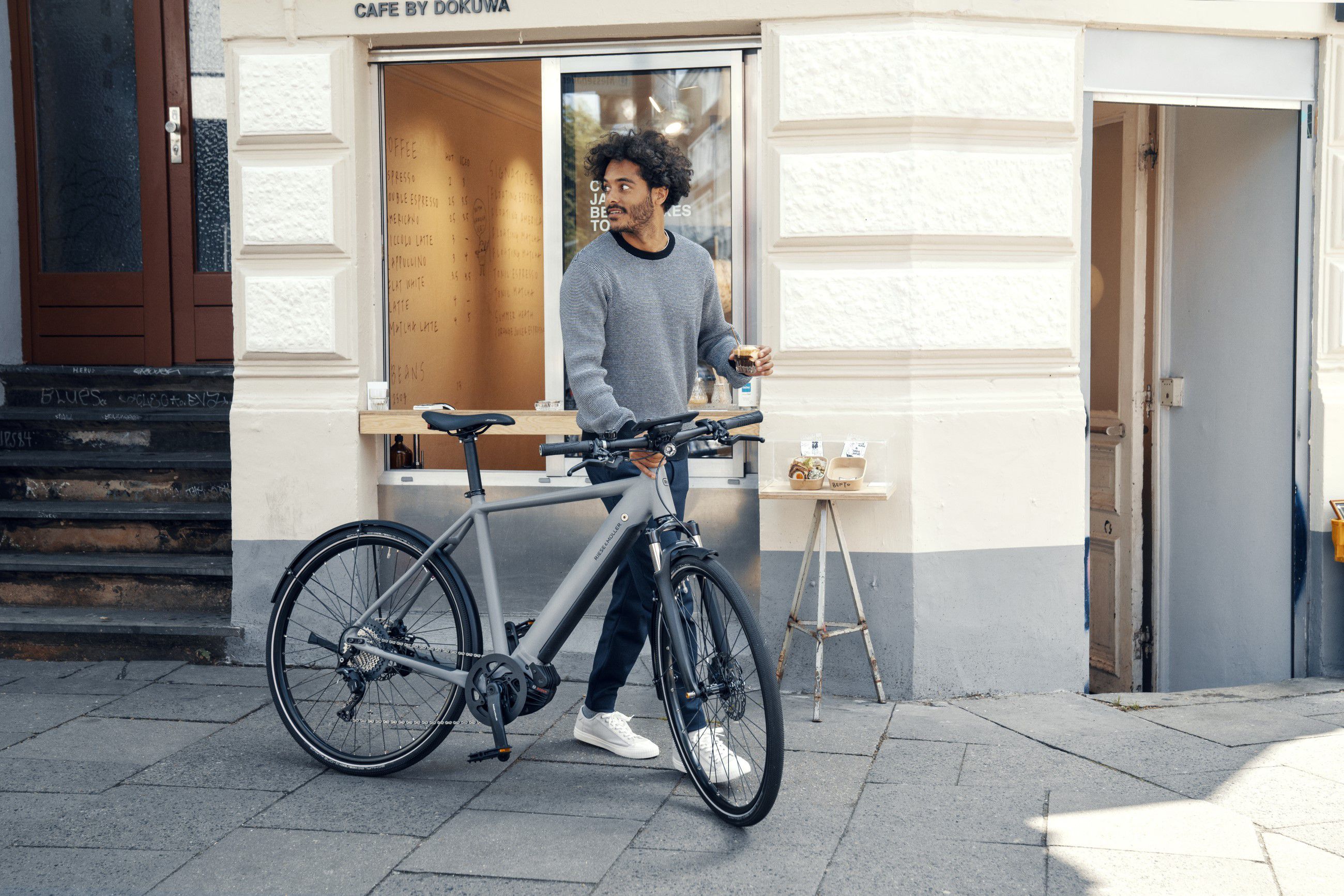 ROADSTER TOURING E-City und Alltagsvelo 25km/h / grey matt / 61 CM