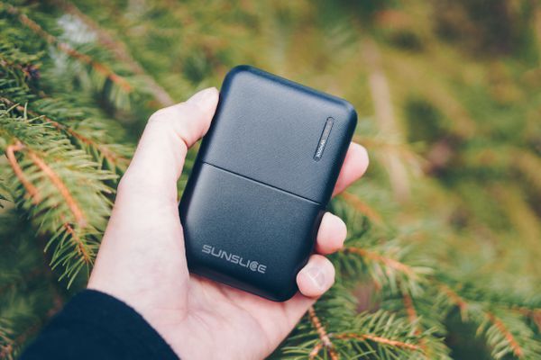 GRAVITY Powerbank / black / 5000mAh, 16.5W