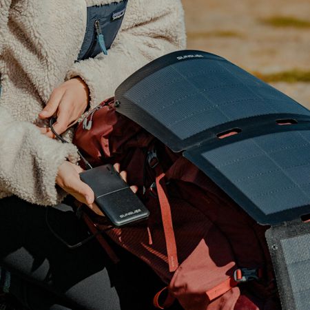 GRAVITY Powerbank / black / 10000mAh, 37W Output: 15W
