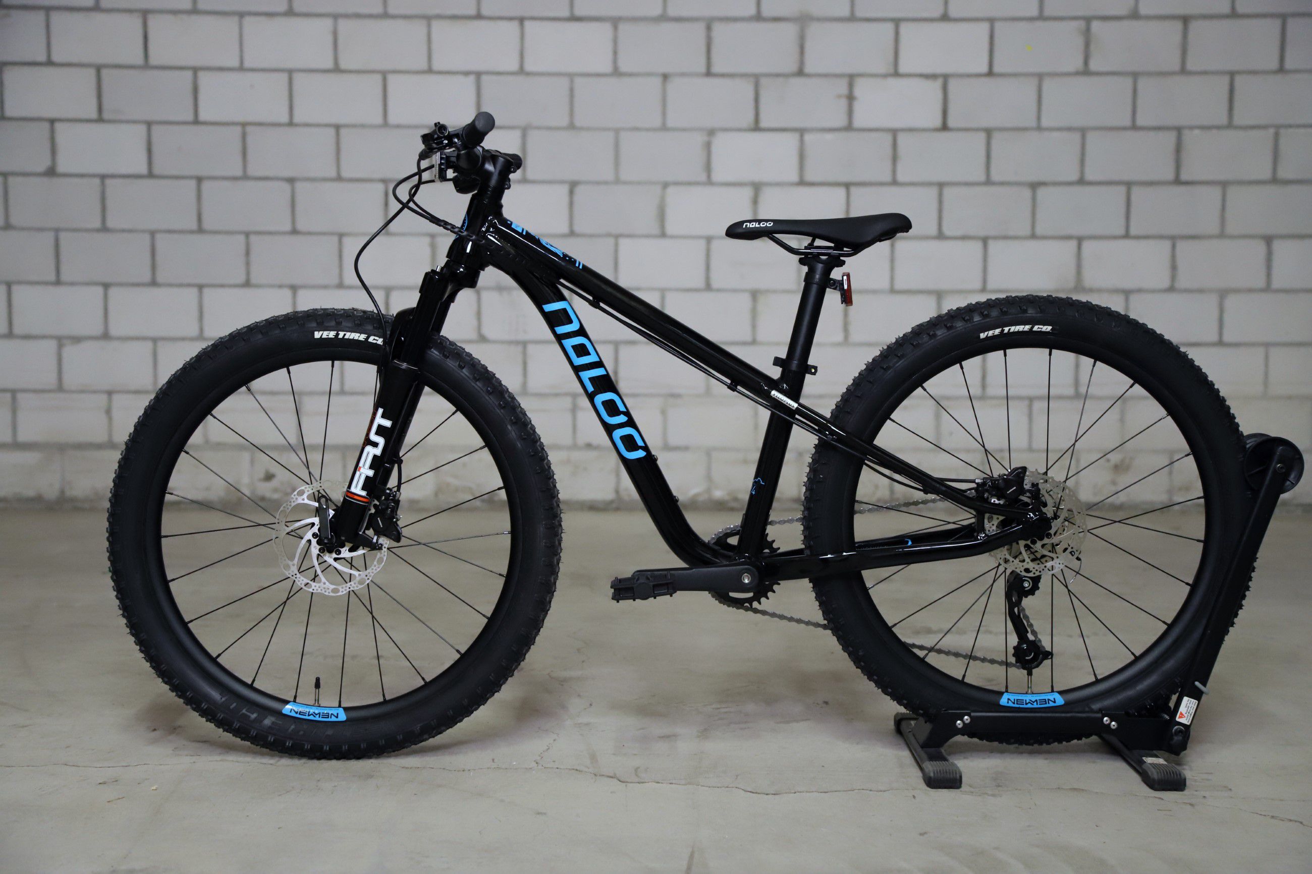 HILL BILL 24 MK2 Kinder- und Jugendvelo / black / 24 ZOLL