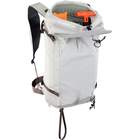 Summit 20L Backpack / sand