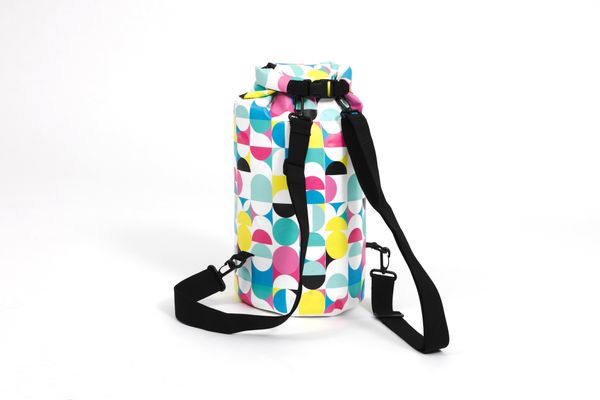 DRYBAG wasserdichter Outdoor-Beutel / multicolor
